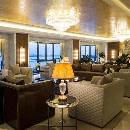 Forest City Marina Hotel Ґеланґ-Патаг Екстер'єр фото