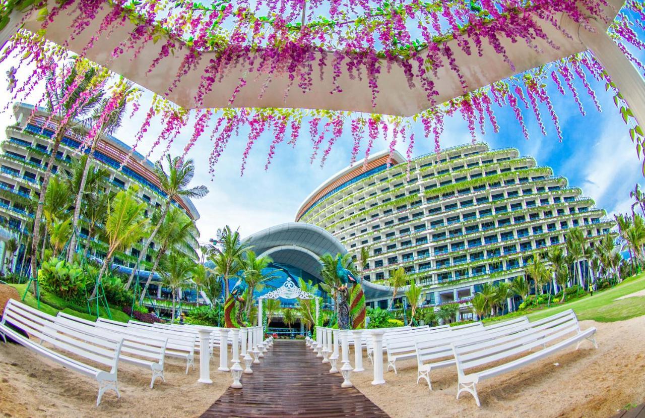 Forest City Marina Hotel Ґеланґ-Патаг Екстер'єр фото