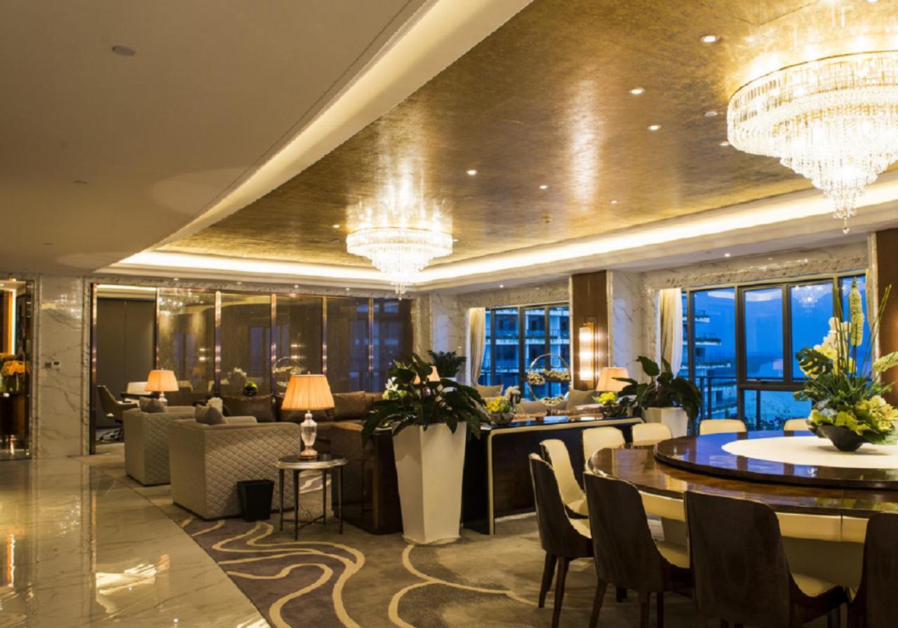 Forest City Marina Hotel Ґеланґ-Патаг Екстер'єр фото